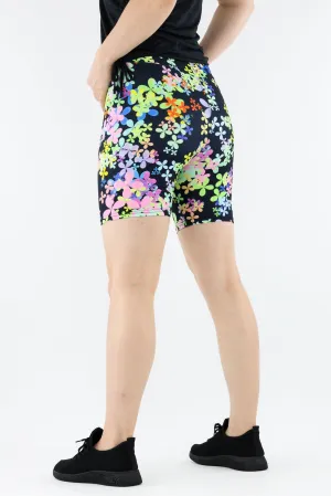Plethora Flora - Casual Mid Shorts